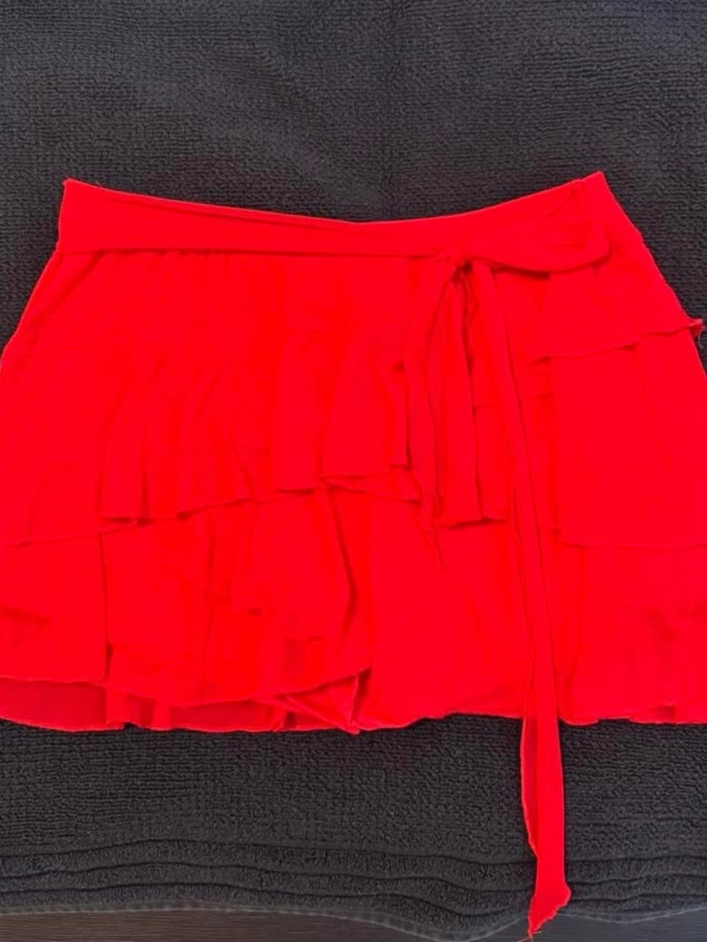 SHEIN Red Ruffle Tie-Waist Mini Skirt